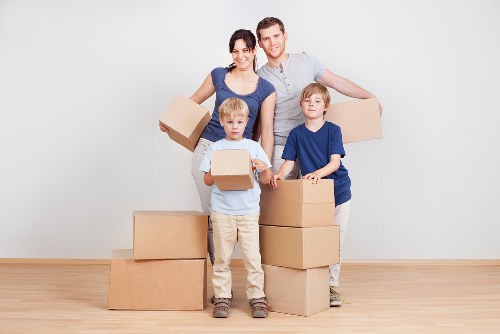 Flexible storage facility near Nineelms for local businesses